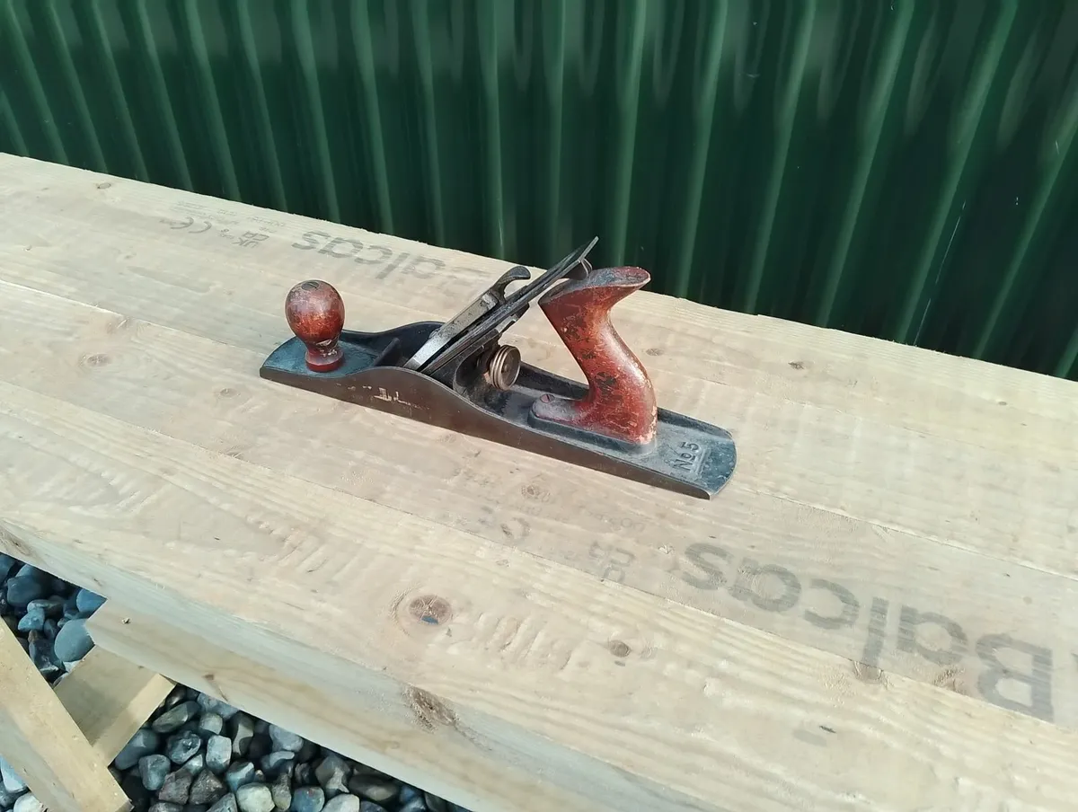Plane - Image 1