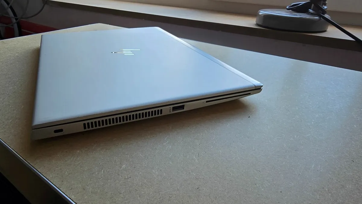 Hp Elitebook 840 G6 | 10th Gen INTEL i7 - Image 4