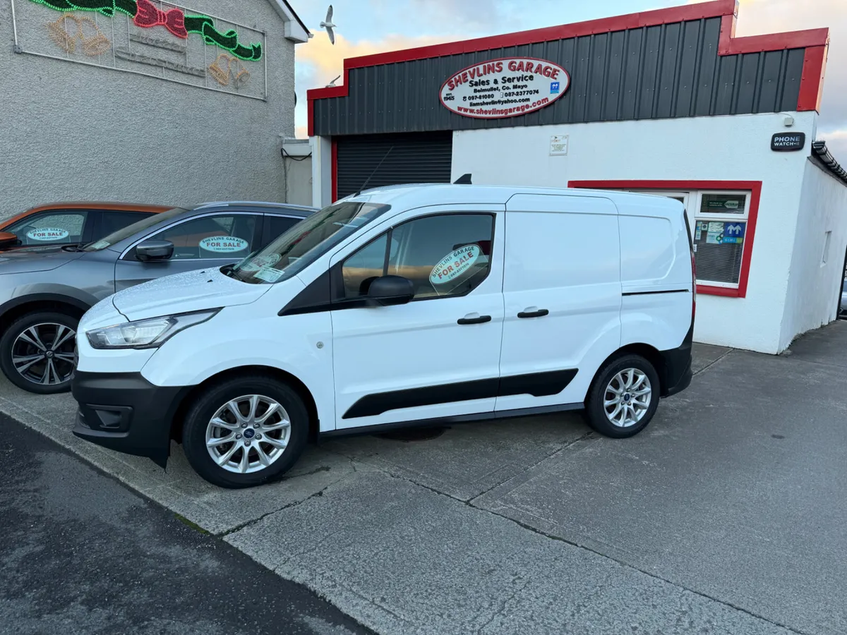 2022 Ford Transit Connect 1.5 Tdci 3 Seater - Image 1