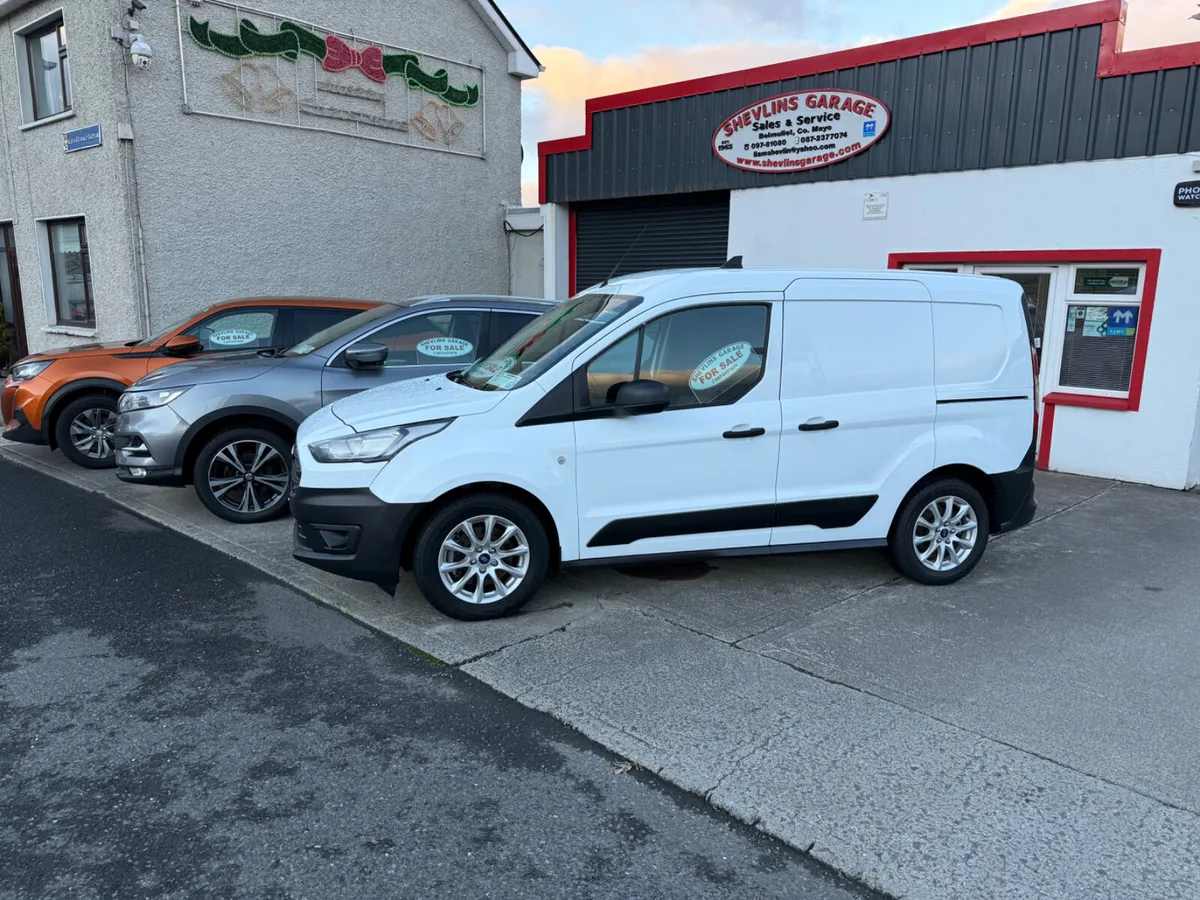 2022 Ford Transit Connect 1.5 Tdci 3 Seater - Image 2