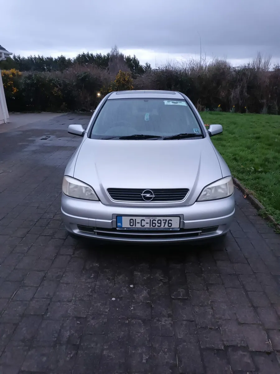 Opel Astra 1.4 - Image 2