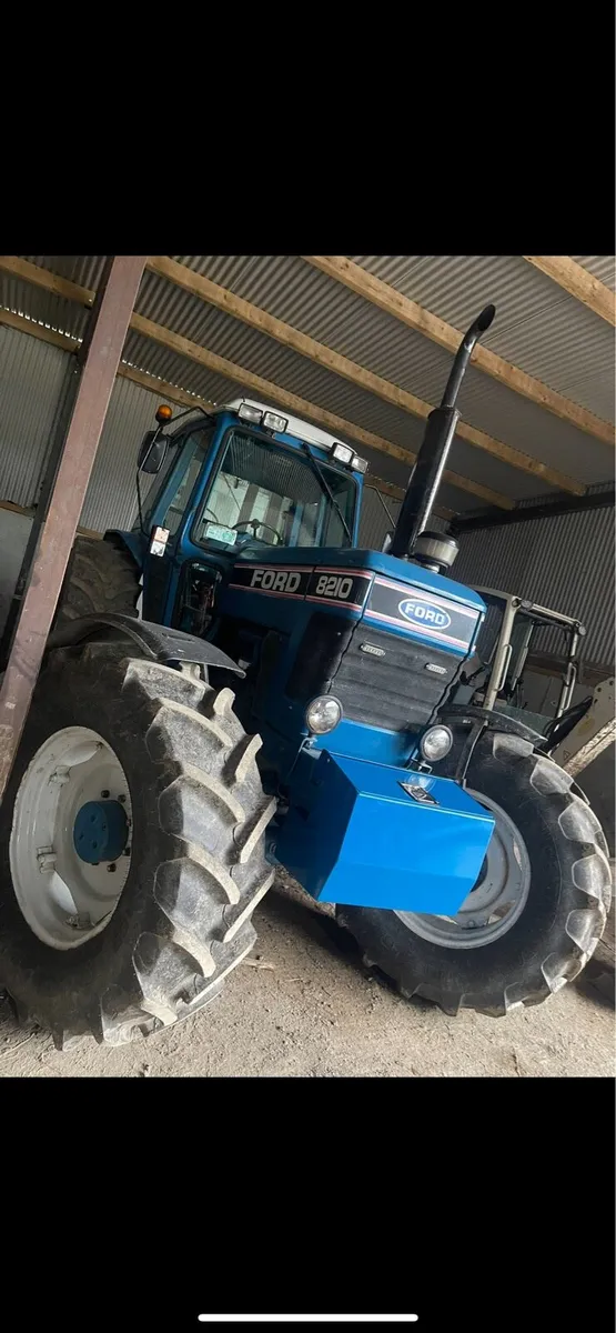 Ford new Holland toolbox - Image 2