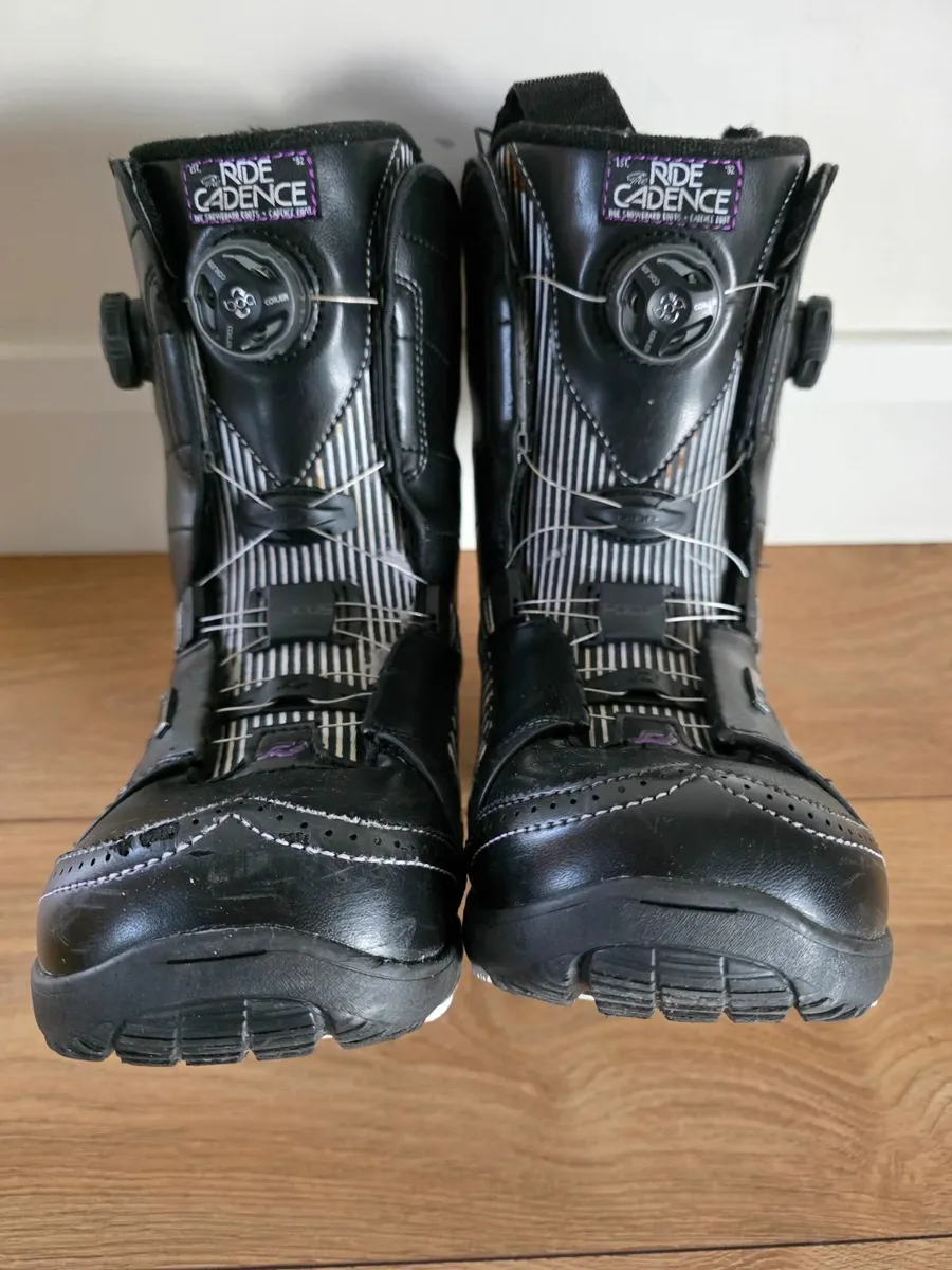 Womens Ride Cadence snowboard boots UK6 - Image 1