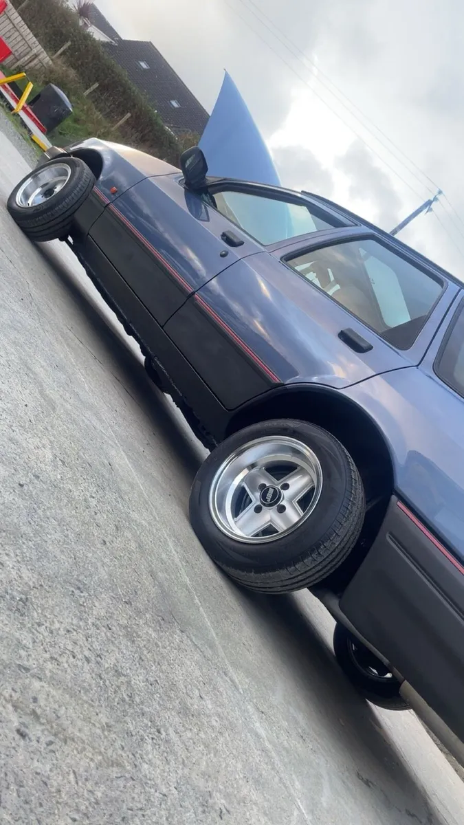 Ford Sierra low miles - Image 4