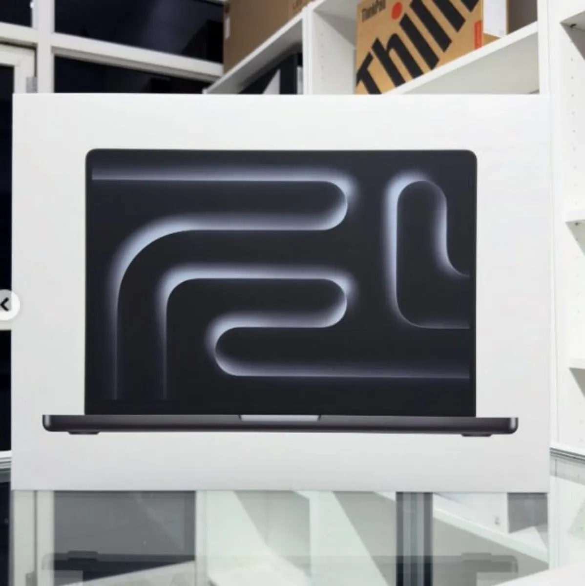 Macbook Pro M5 2025 Model 16GB 512GB UK Irish Mode