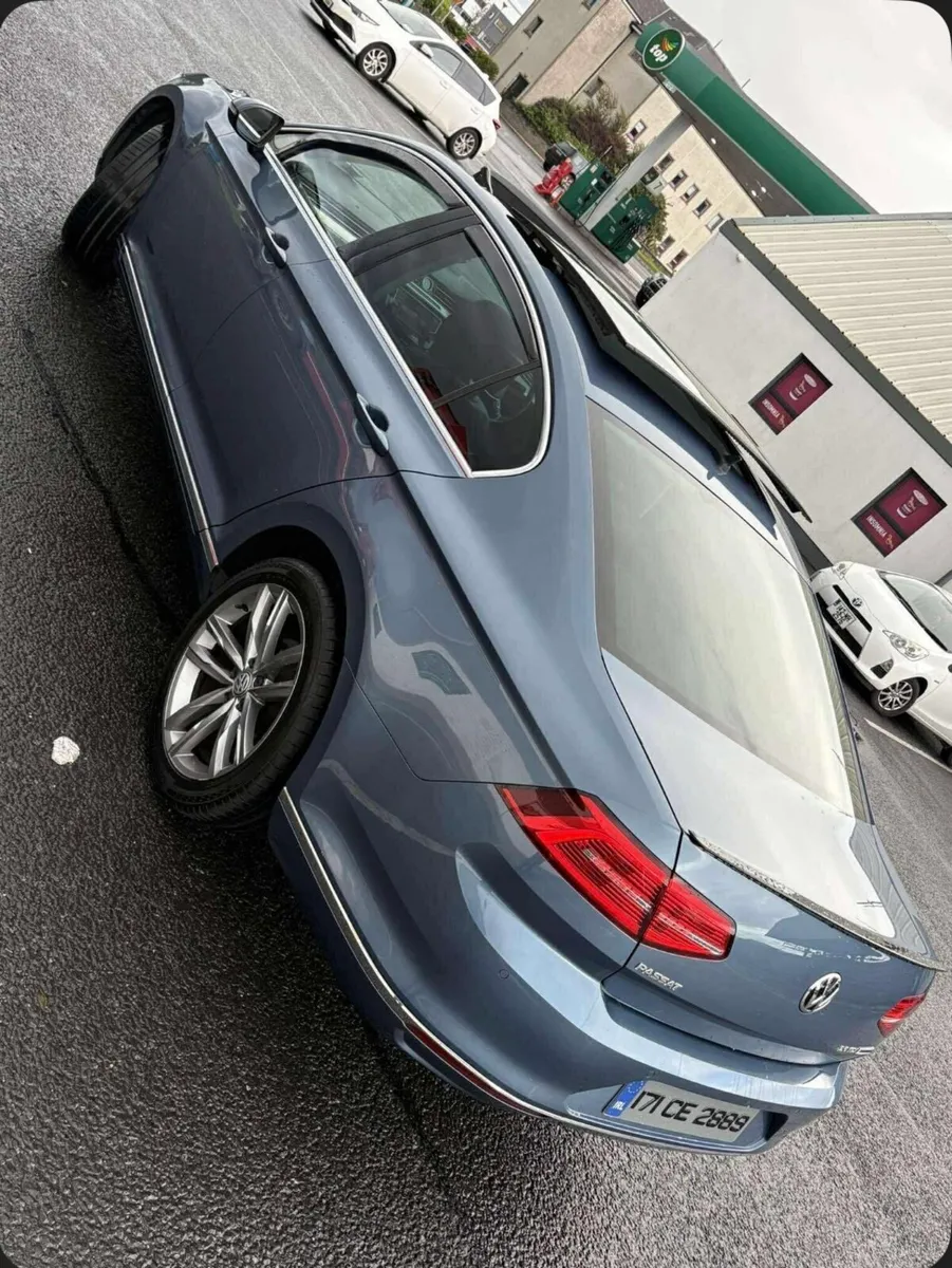 2017 Volkswagen Passat 2.0tdi GT - Image 4