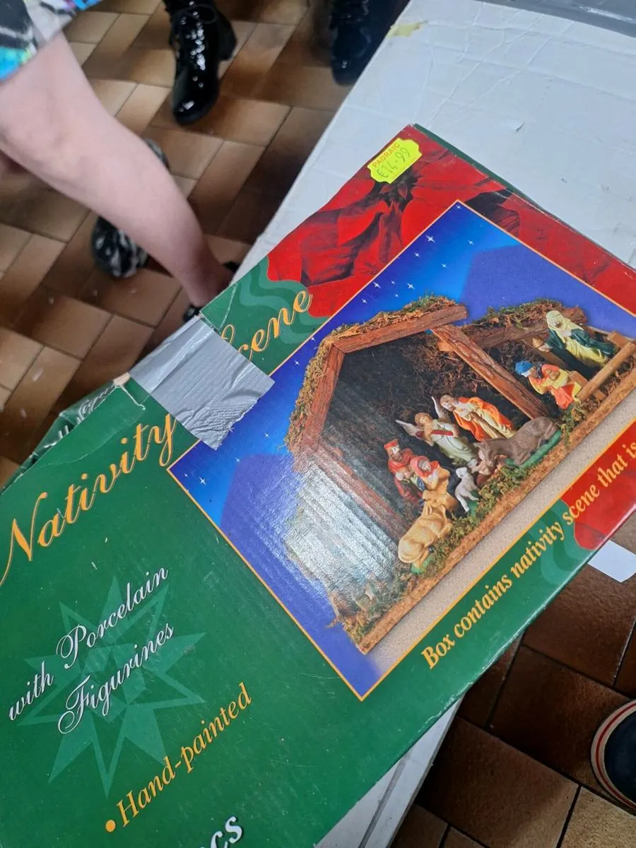 Christmas tree - Image 4