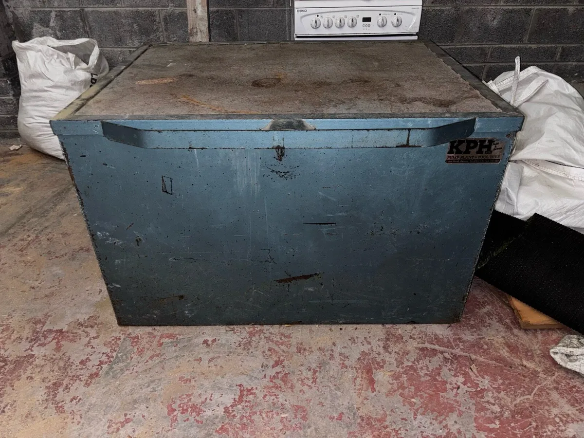 Heavy duty steel site toolbox - Image 1