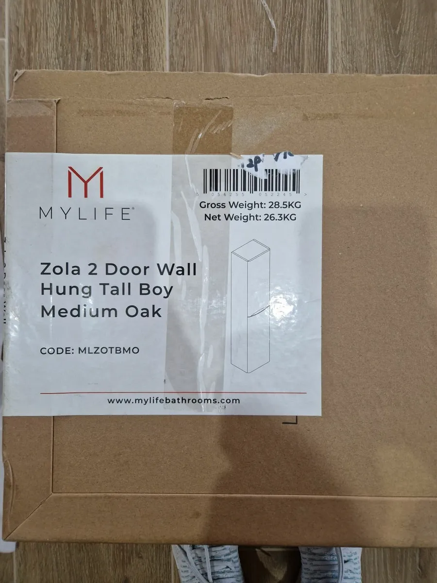 Bathroom wall hung unit - Image 4