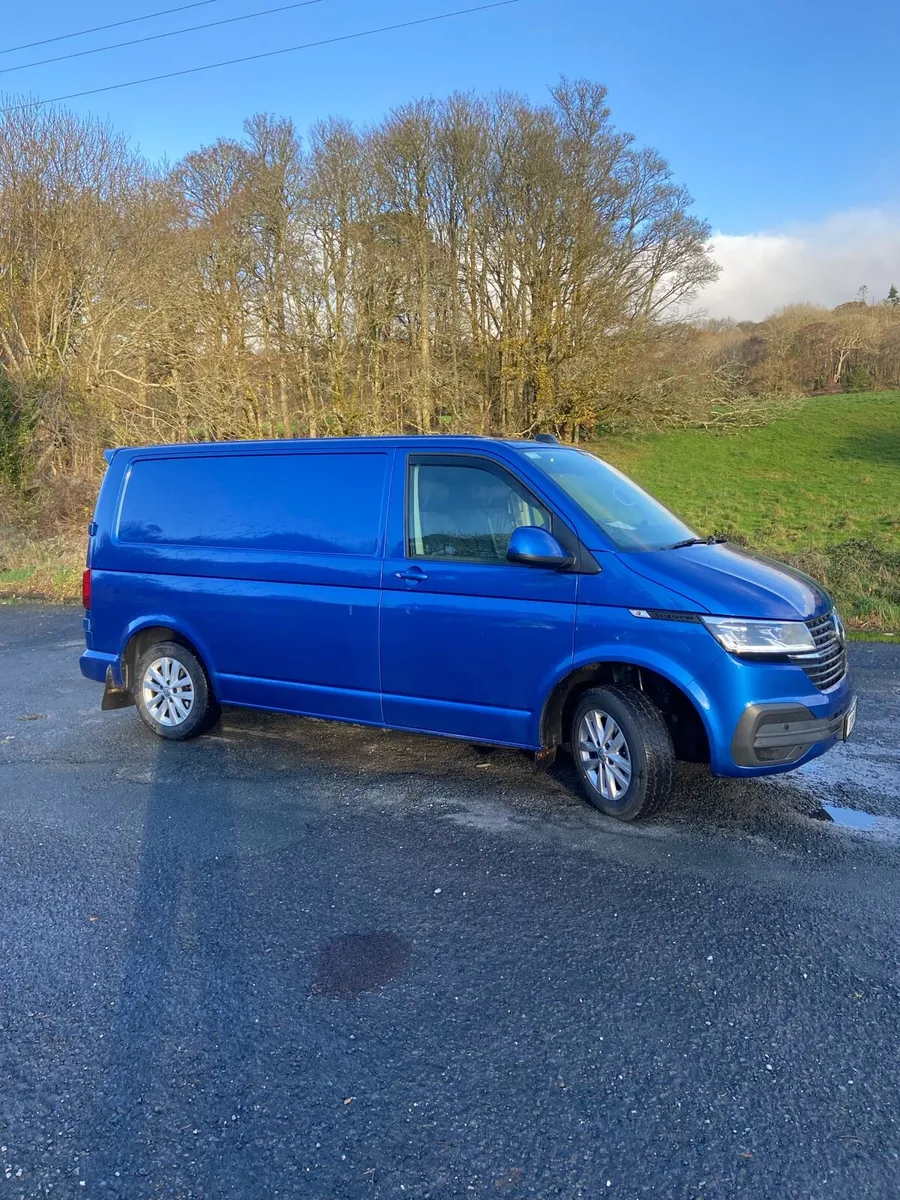 2021 Volkswagen Transporter 30 TDI 150HP T6 SWB - Image 1
