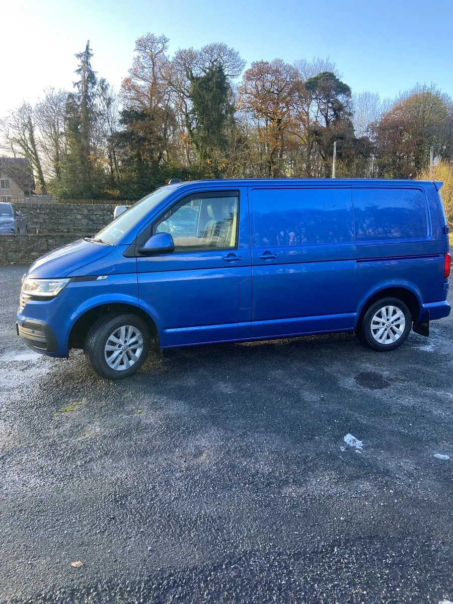 2021 Volkswagen Transporter 30 TDI 150HP T6 SWB - Image 4