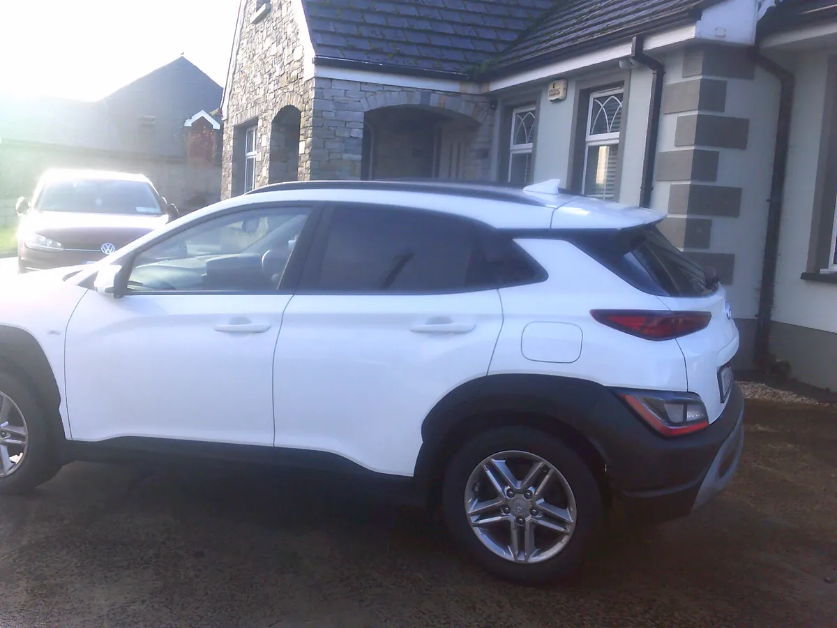 Hyundai KONA 2021 - Image 4