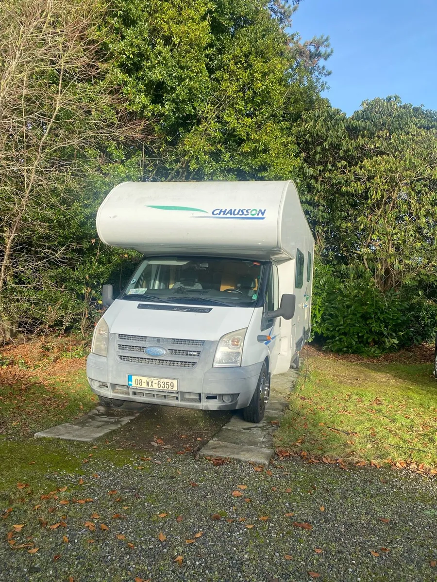 Camper van - Image 1