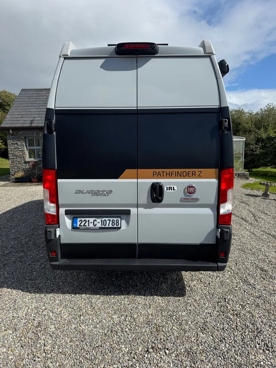 Campervan 2022 Globe-Traveller - Image 4