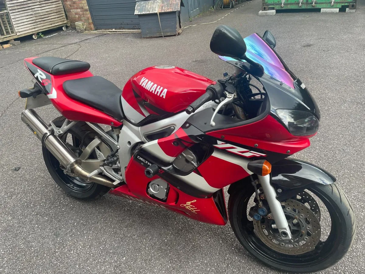 Honda Blackbird,Triumph, Yamaha R6, Kawasaki ZXR 9 - Image 4