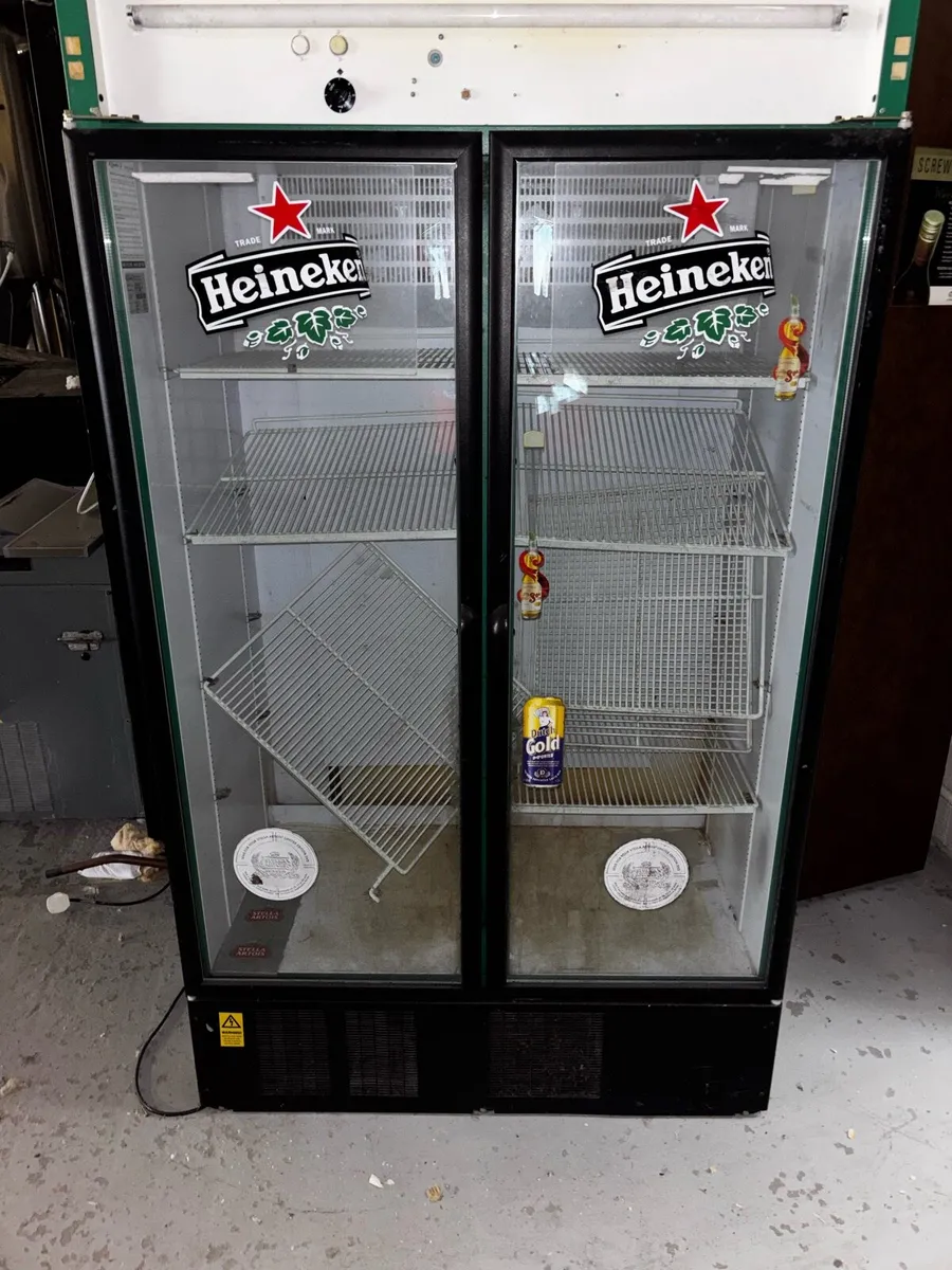 Double door display fridge (non working ) - Image 1