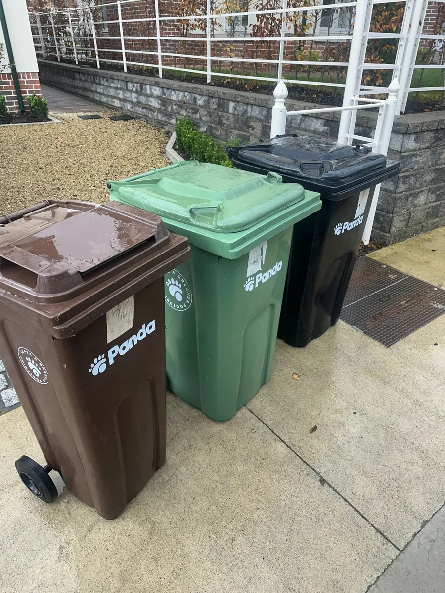 Vans to rent Leinster - Image 4