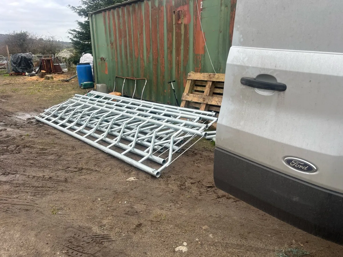 Farming equipment - Image 2