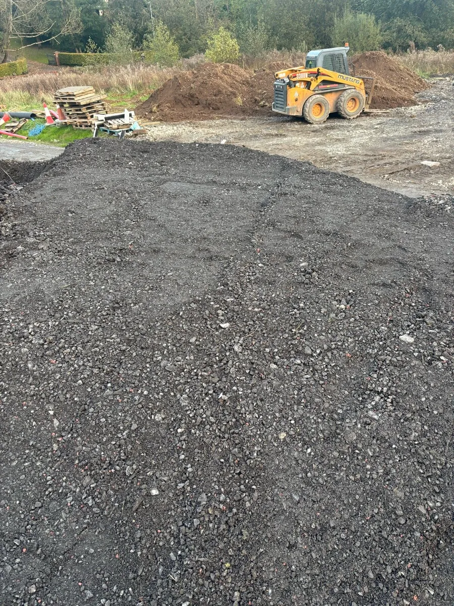 30 tonne jaw crusher hire - Image 3