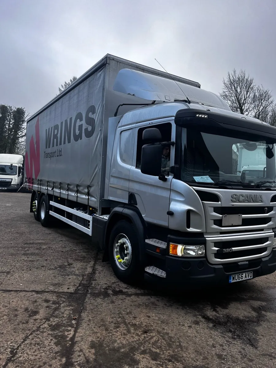 2016 scania p320 6x2 rear steer - Image 2