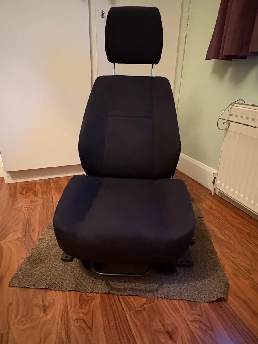 Passenger swivel seat Elderly/limited mobility aid - Image 1