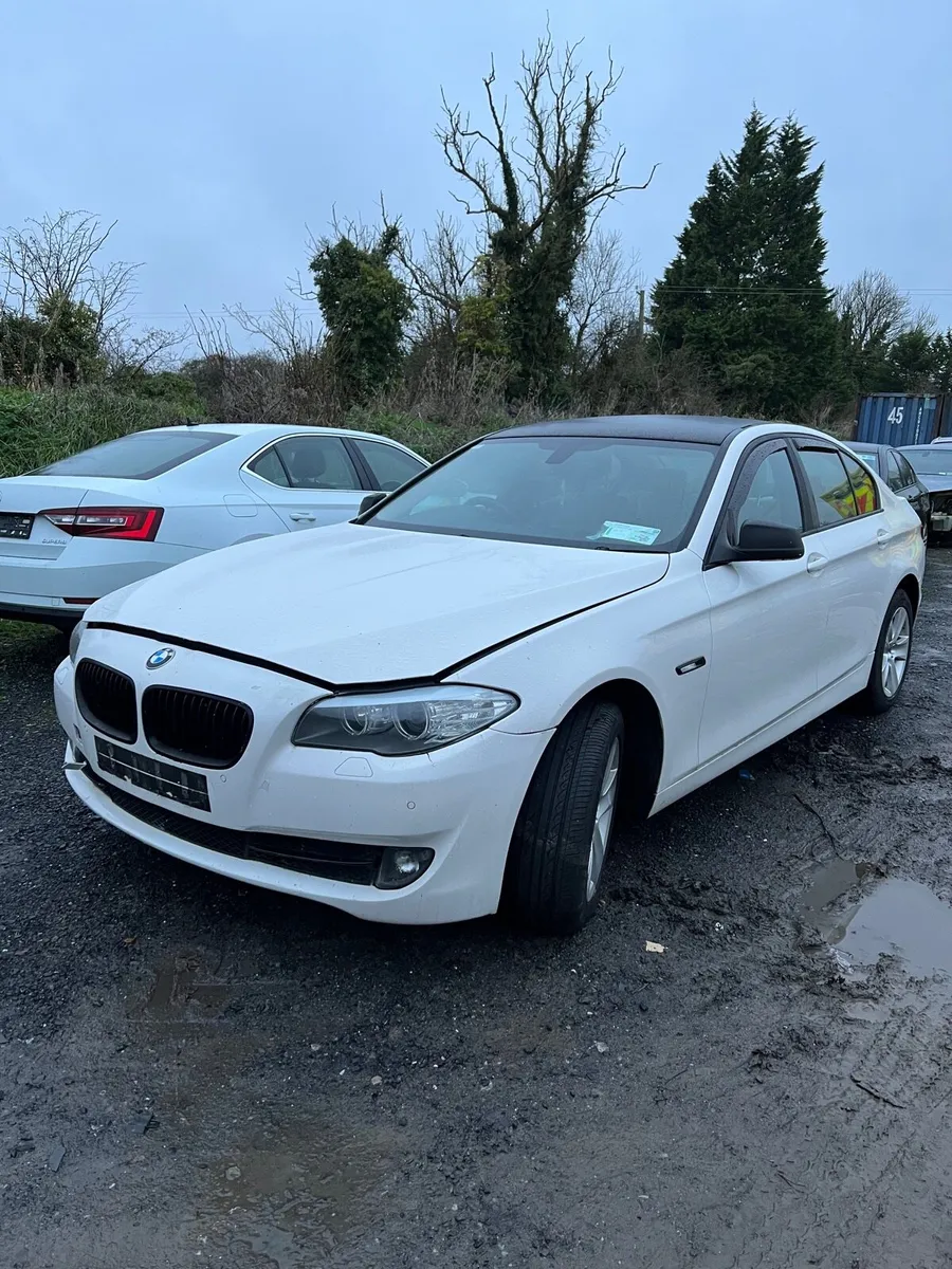 Breaking bmw 2012 520d n47d20c 300 - Image 1