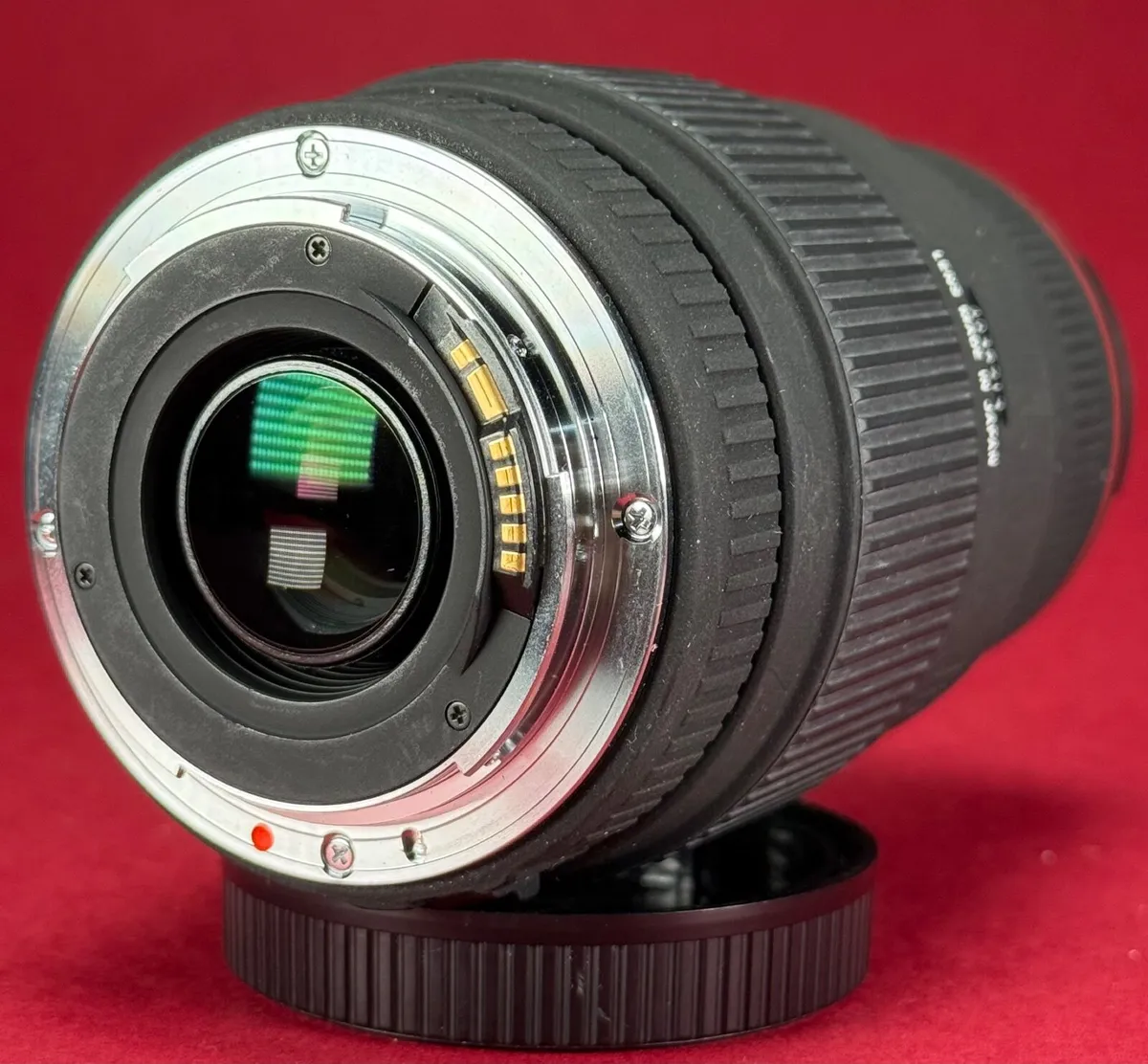 Sigma 70-300mm F4-5.6 APO DG Macro Canon EF fit - Image 2
