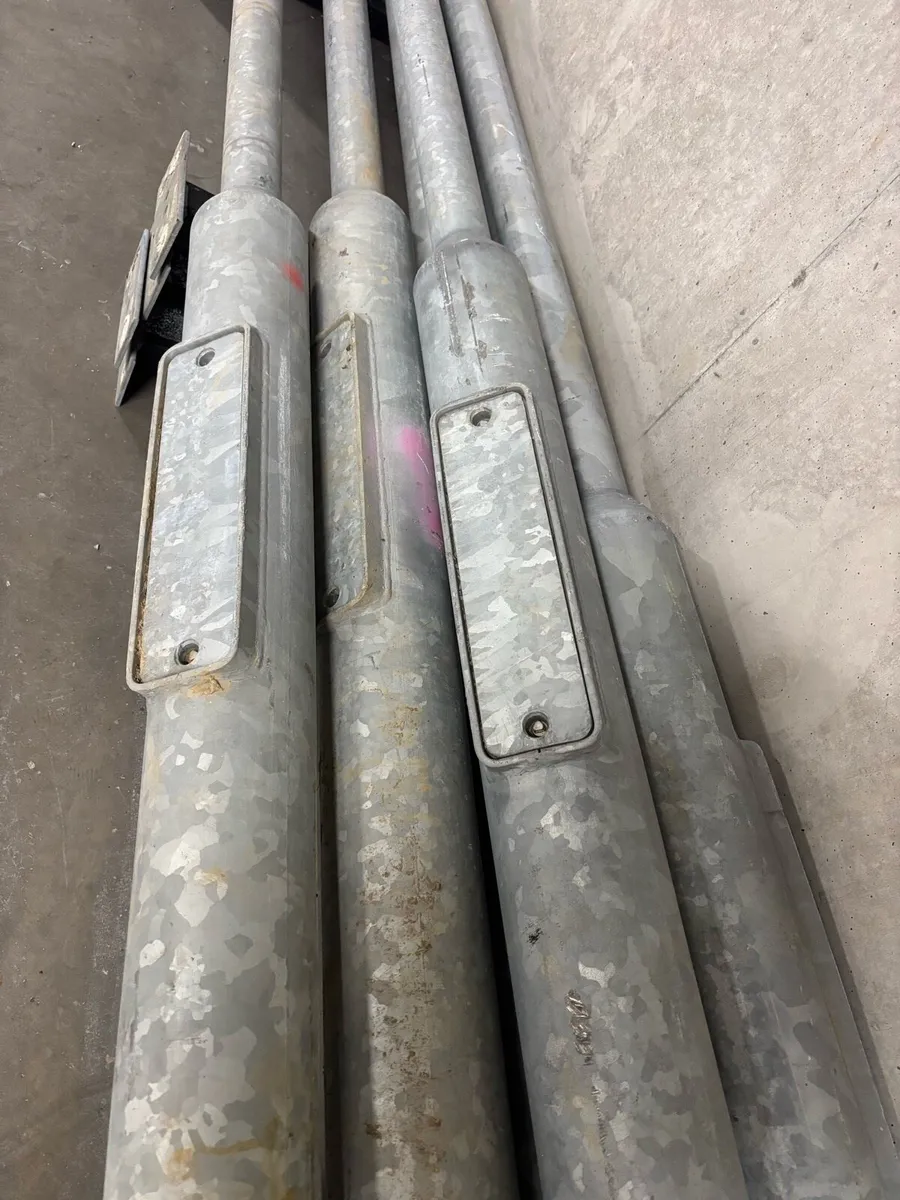 Street lights/light posts *LED* - Image 2