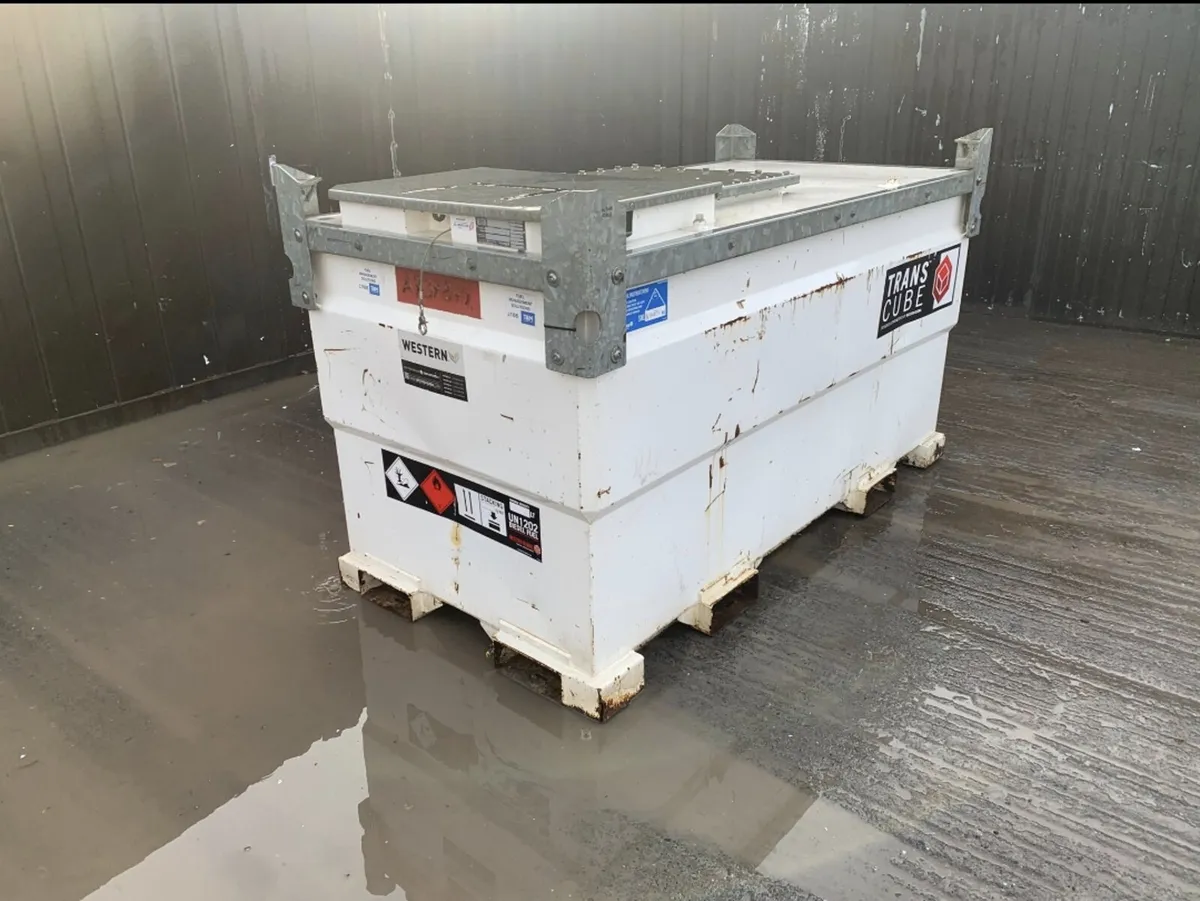 2000L Western Static Fuel Bowser - Image 1