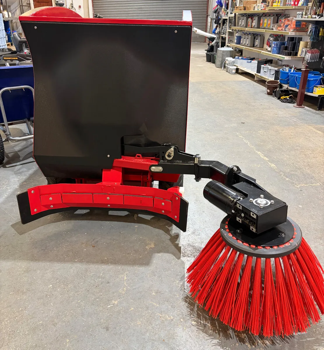 AG DUO sawdust dispenser - Image 3