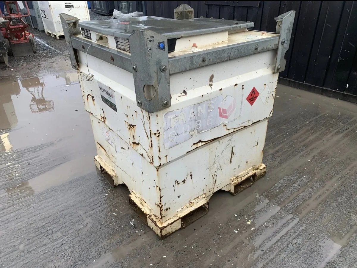 Western 950L Fuel Cube - Image 3