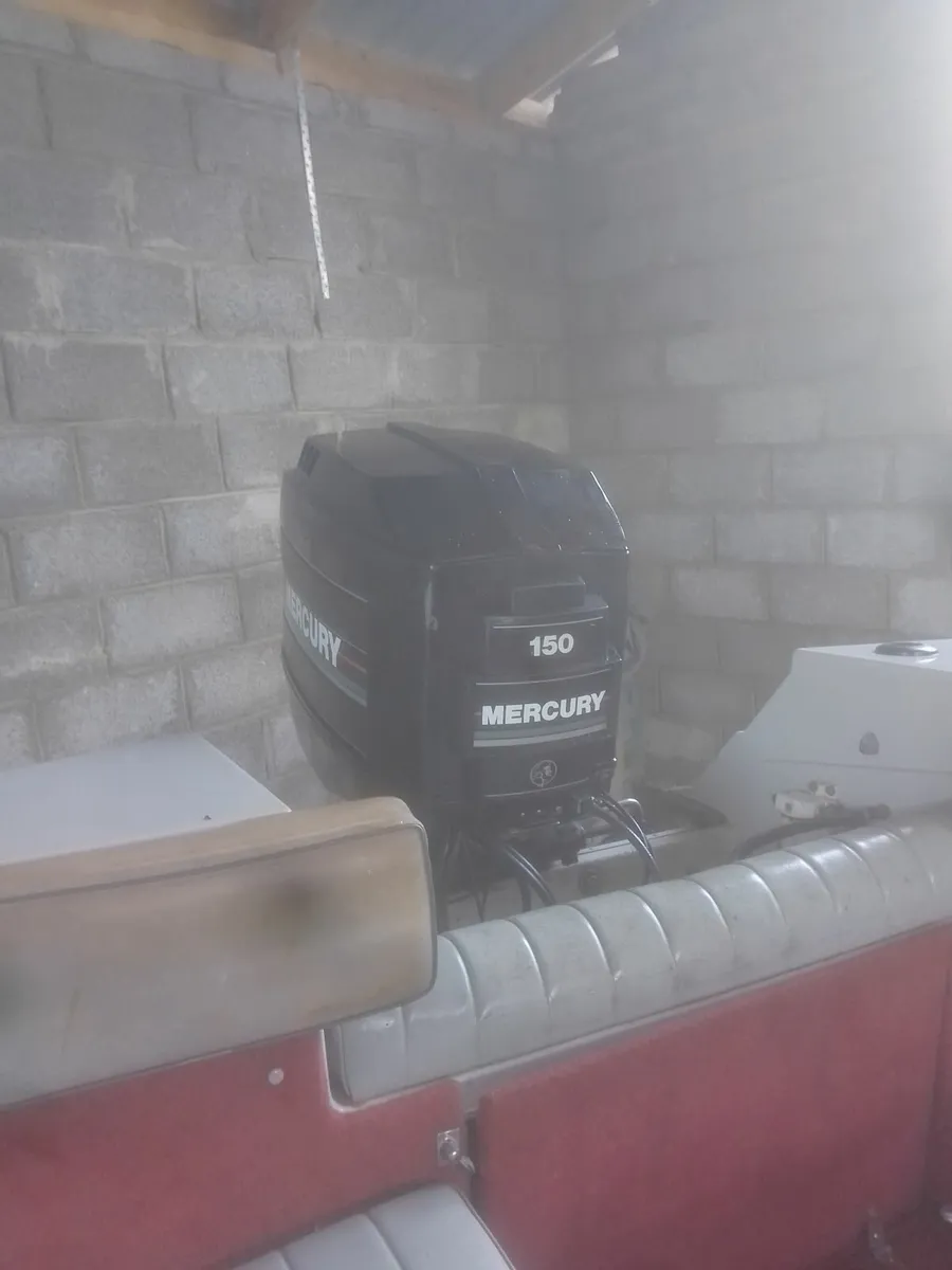 18 ft Glastron Speedboat 150hp Mercury 2 stroke - Image 2