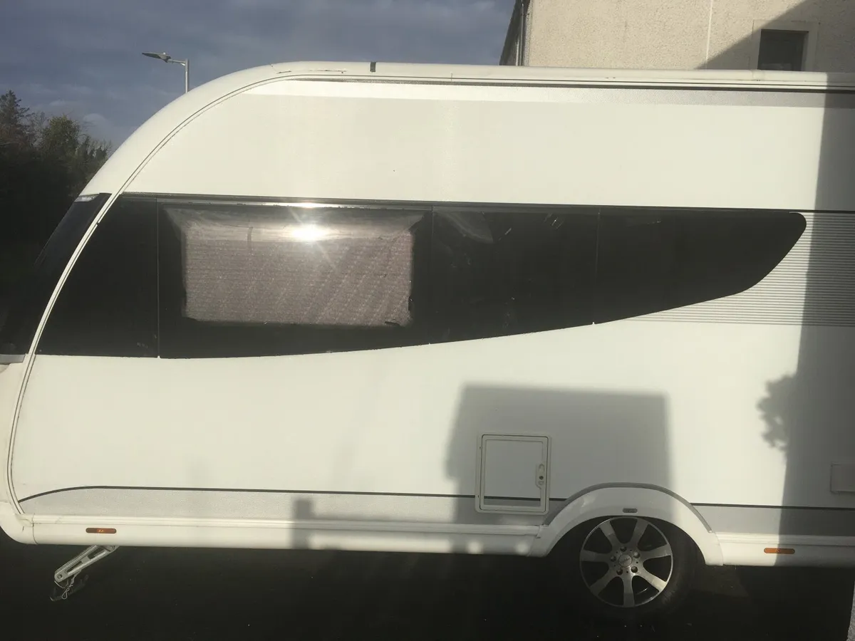 Hobby caravan for sale - Image 2