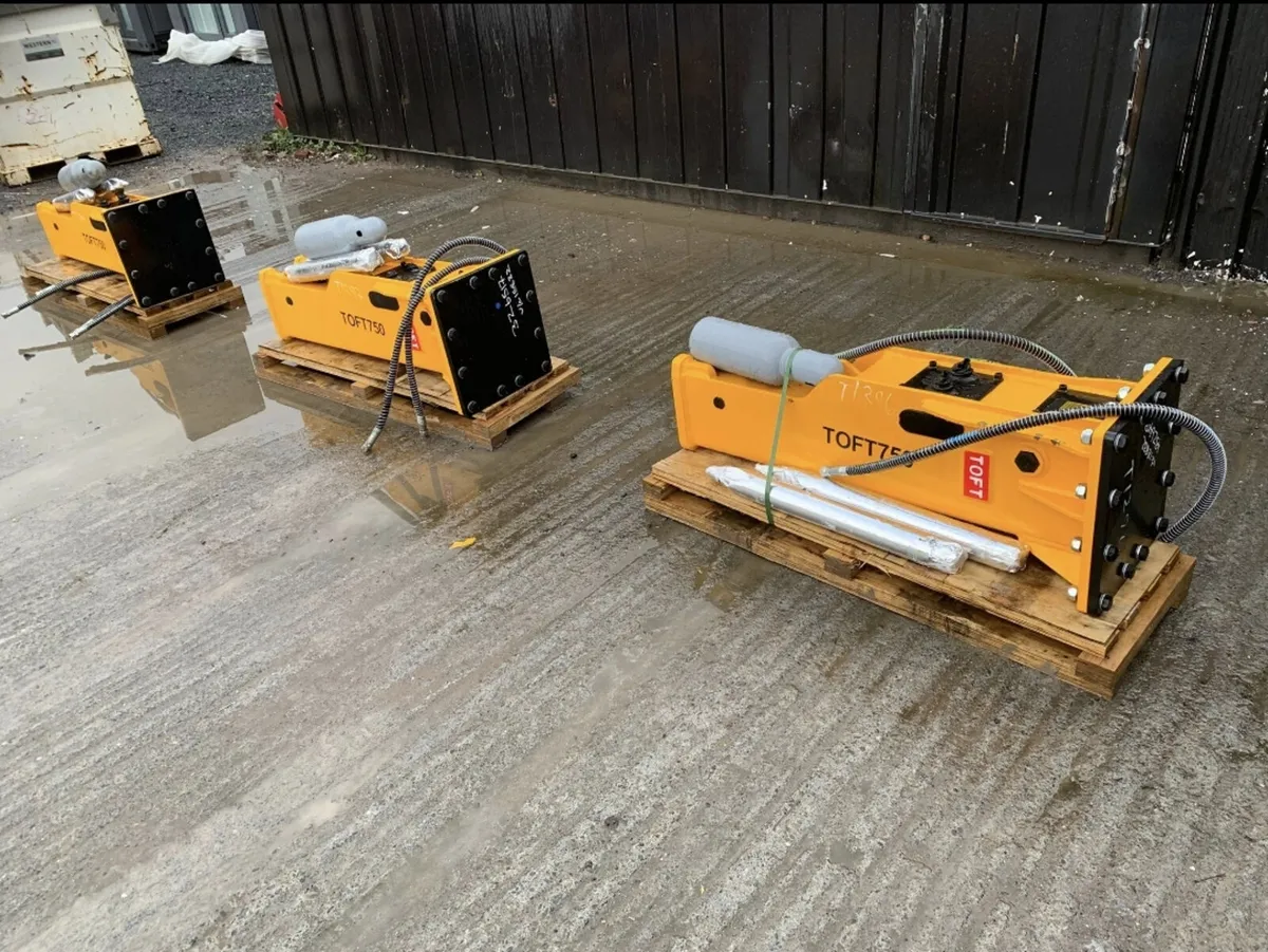 Hydraulic Rock Breaker - 7–10 Ton Digger - Image 3