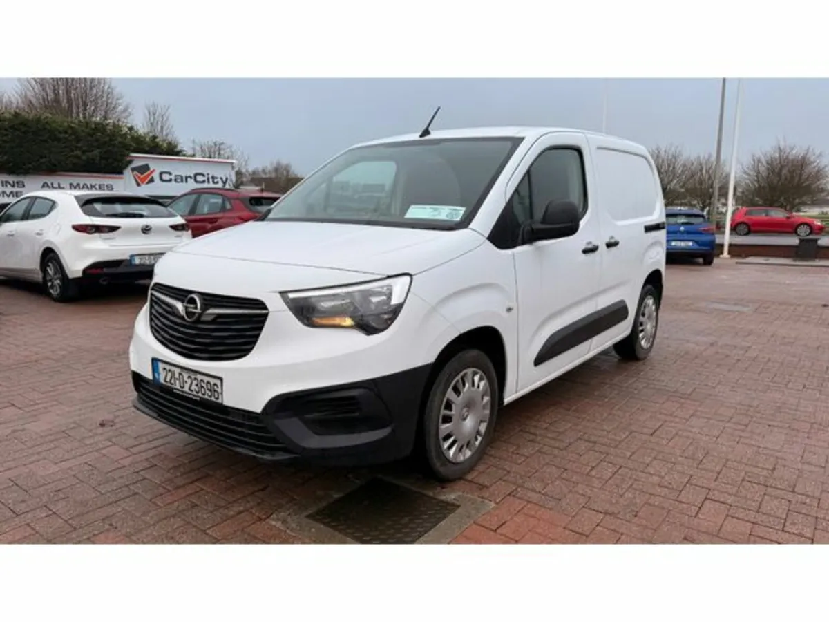 Opel Combo 1.5 DIESEL 100ps **LOW KMS* €12, 600 PL - Image 2