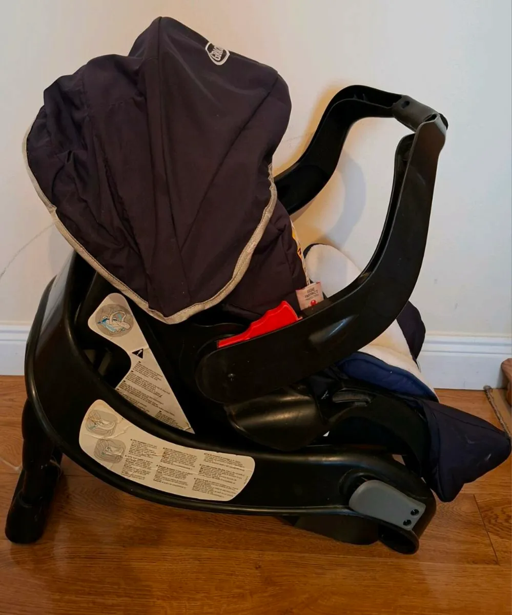 Graco Infant carseat CLEARANCE - Image 4