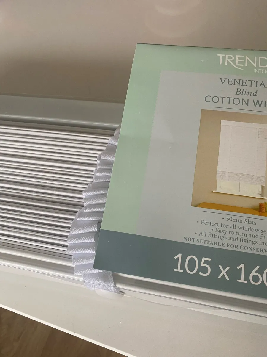 Venetian Blind - cotton colour - Image 3