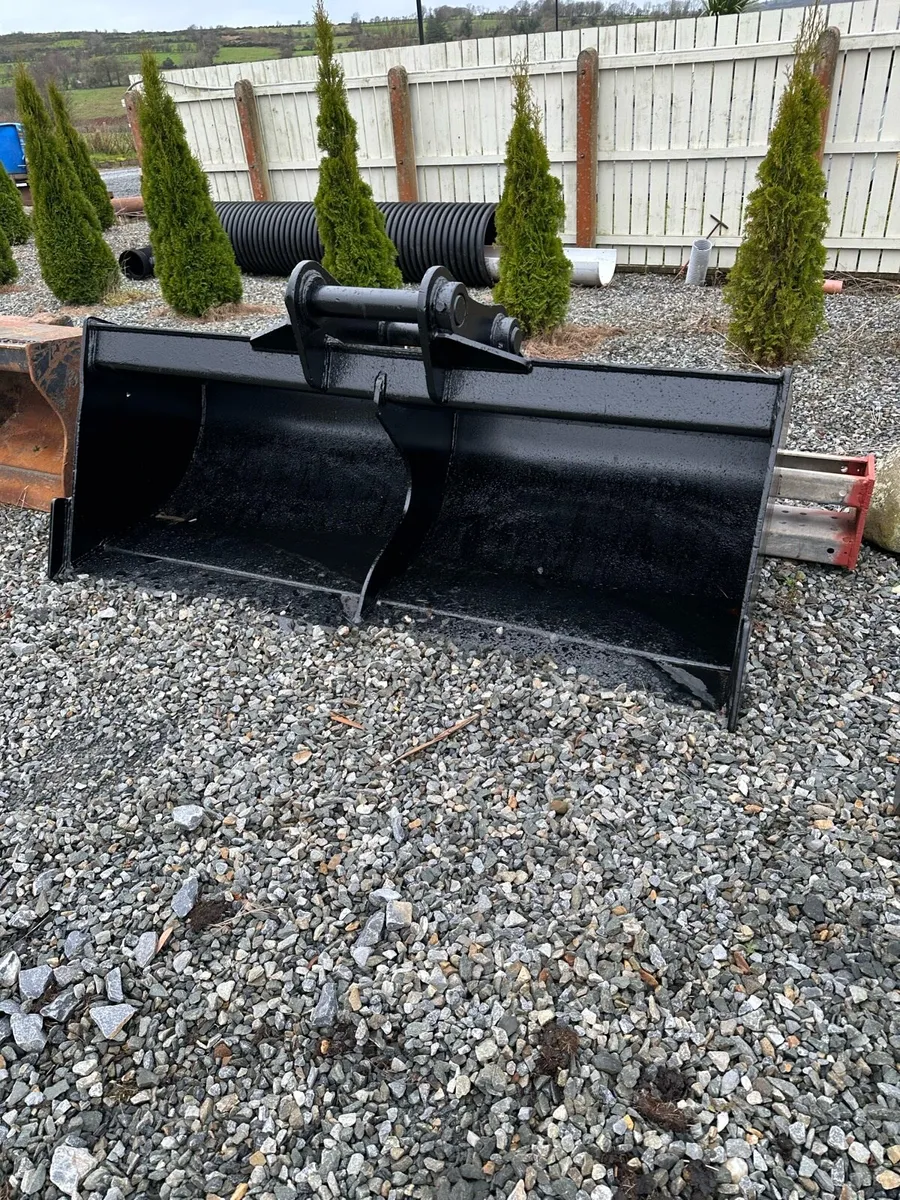 Digger buckets - Image 1