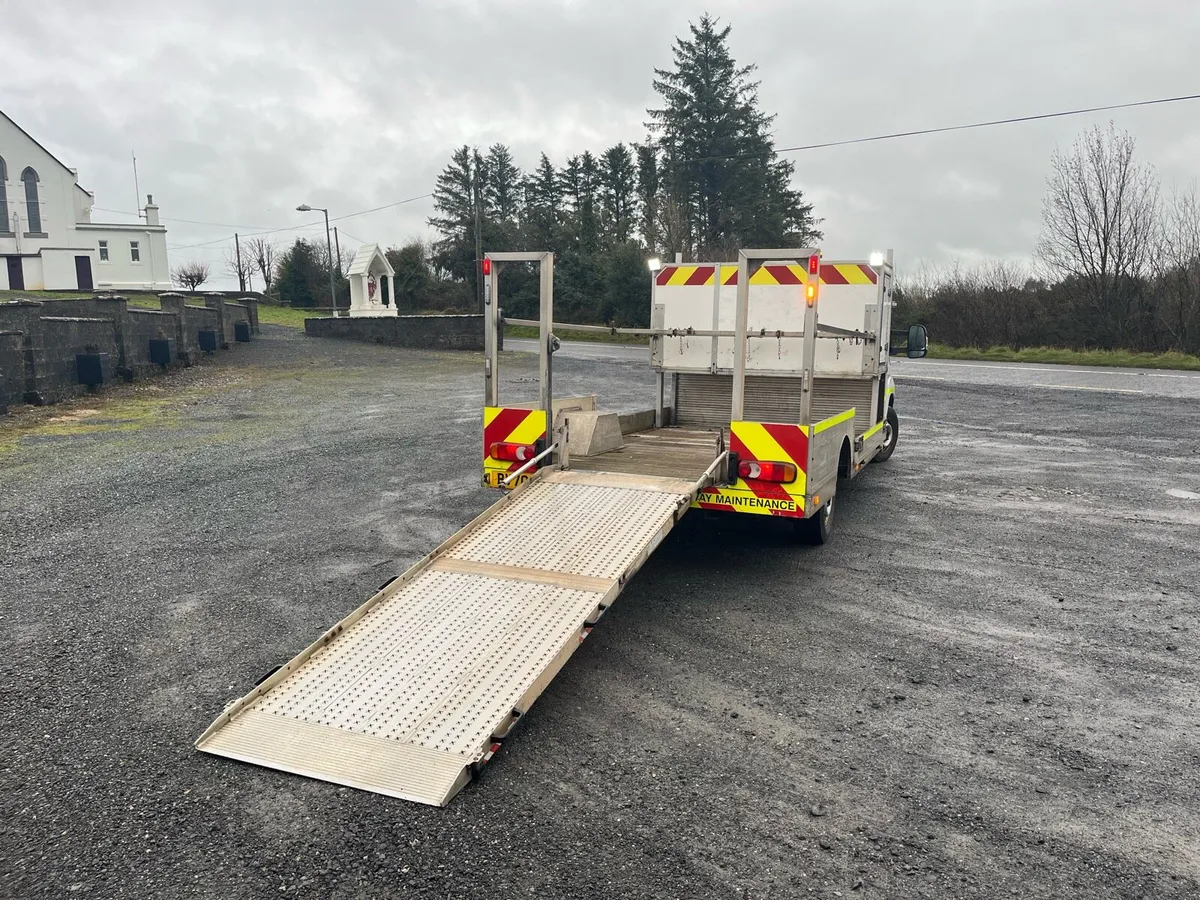 FIAT DUCATO MULTIPURPOSE PICKUP - Image 2