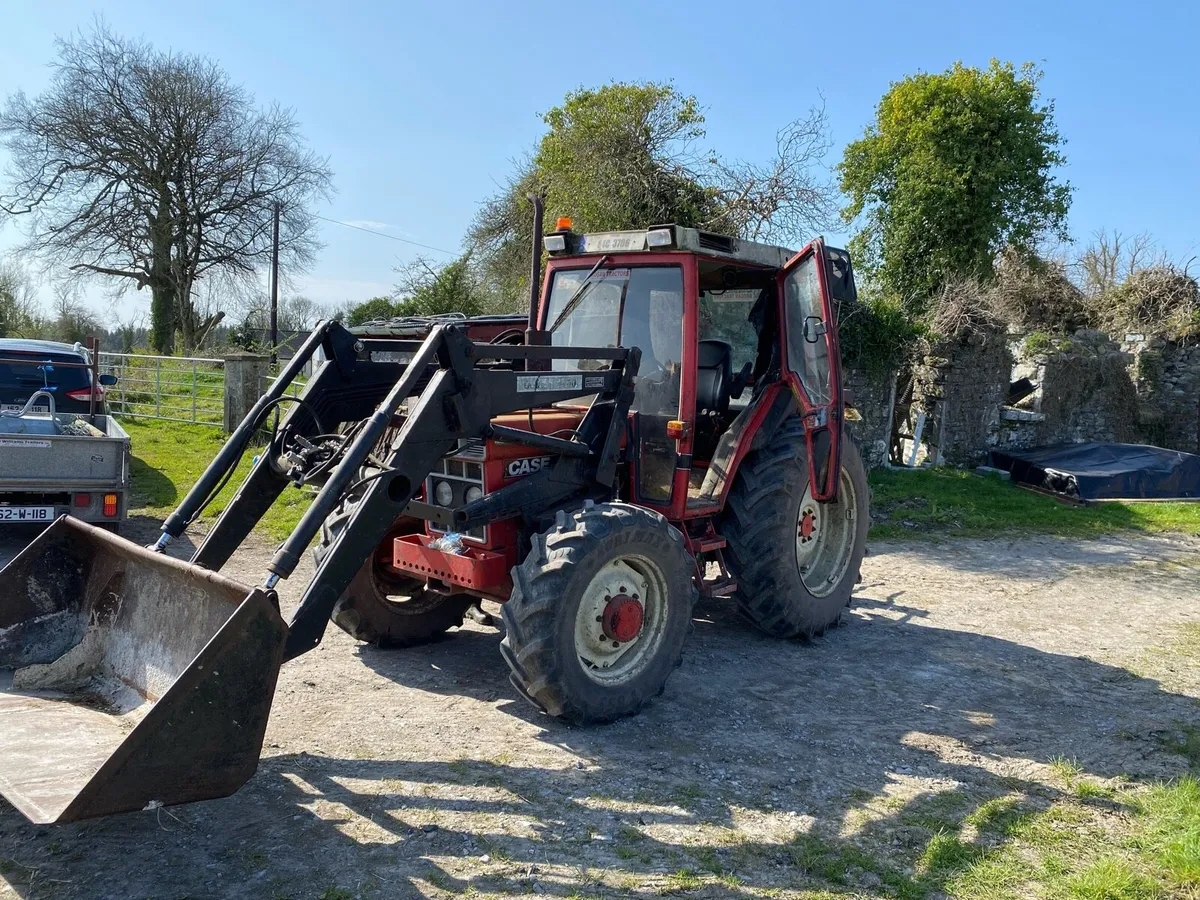 Case International 885XL - Image 2