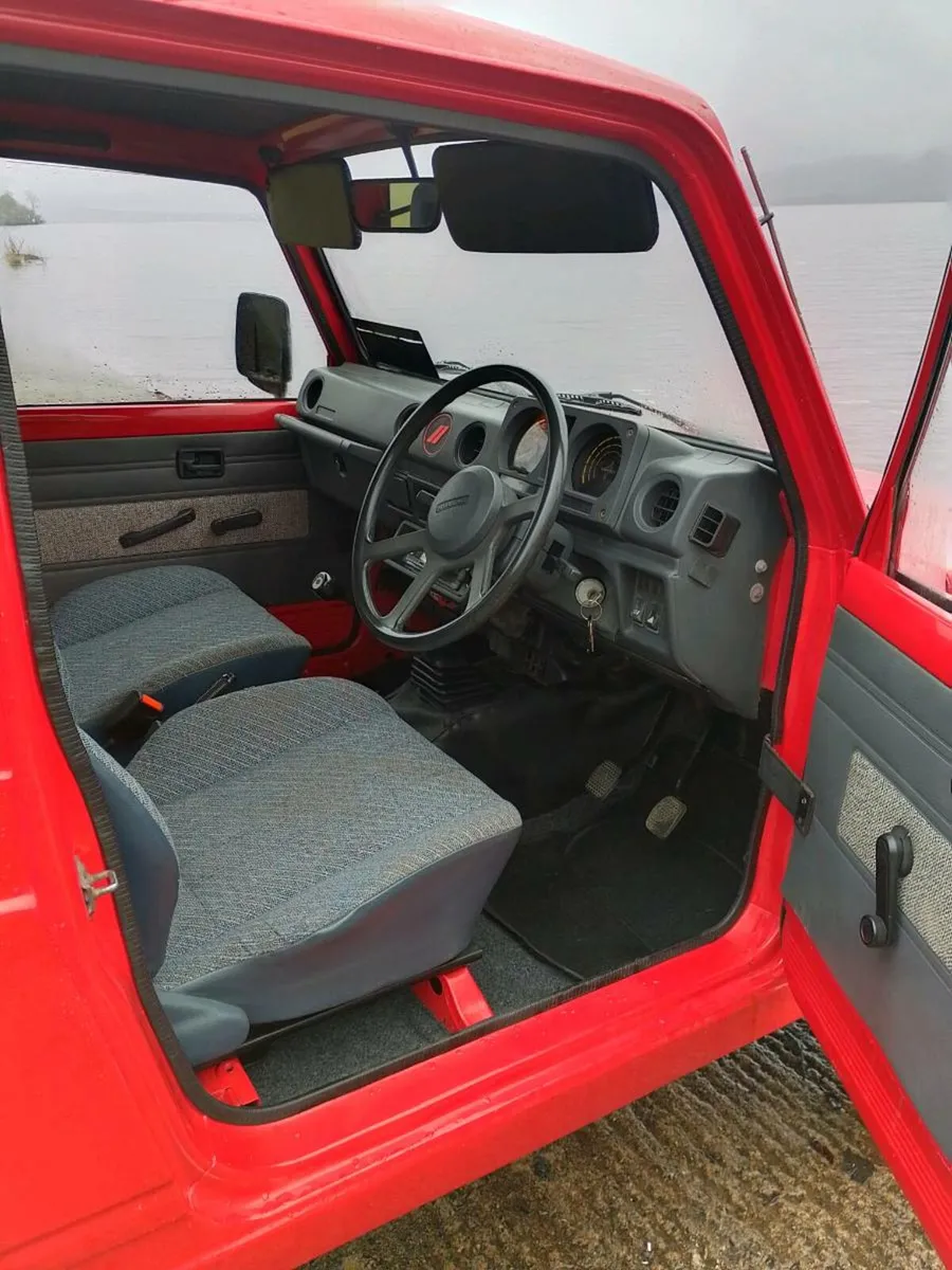 Suzuki Santana 1989 sj410 - Image 2