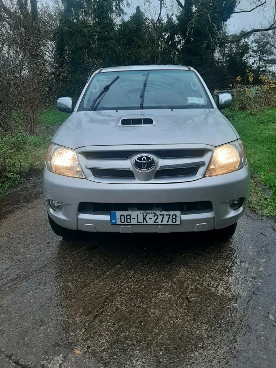 2008 Toyota Hilux - Image 1