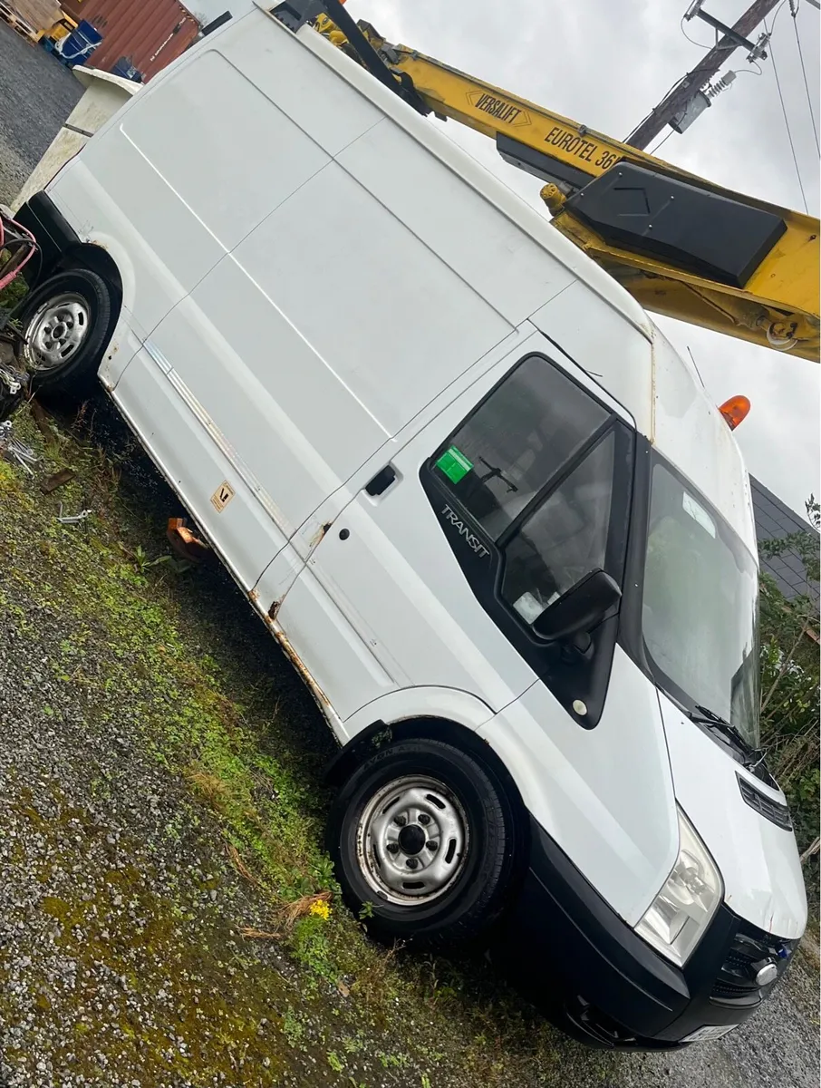 2008 Ford Transit Cherry Picker Hoist - Image 2