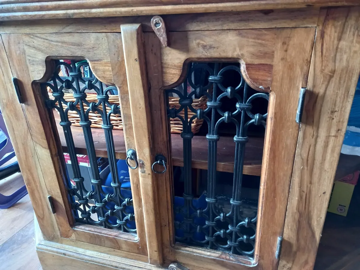 TV unit  matching unit and table - Image 1