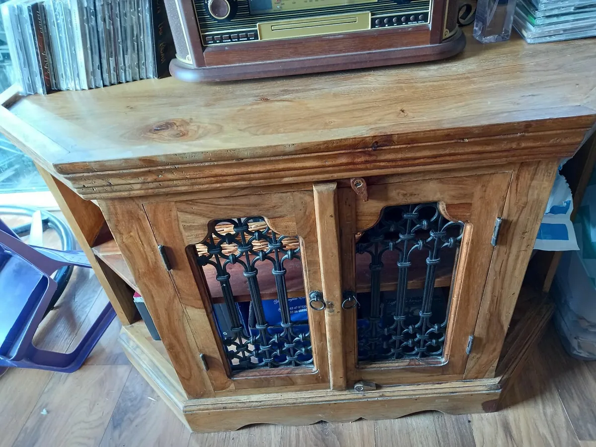 TV unit  matching unit and table - Image 2