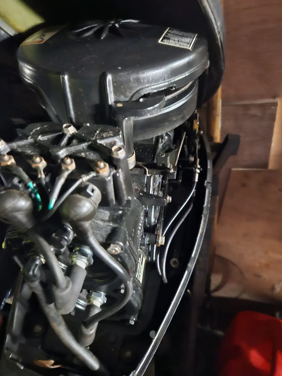 Mariner outboard 25hp - Image 3