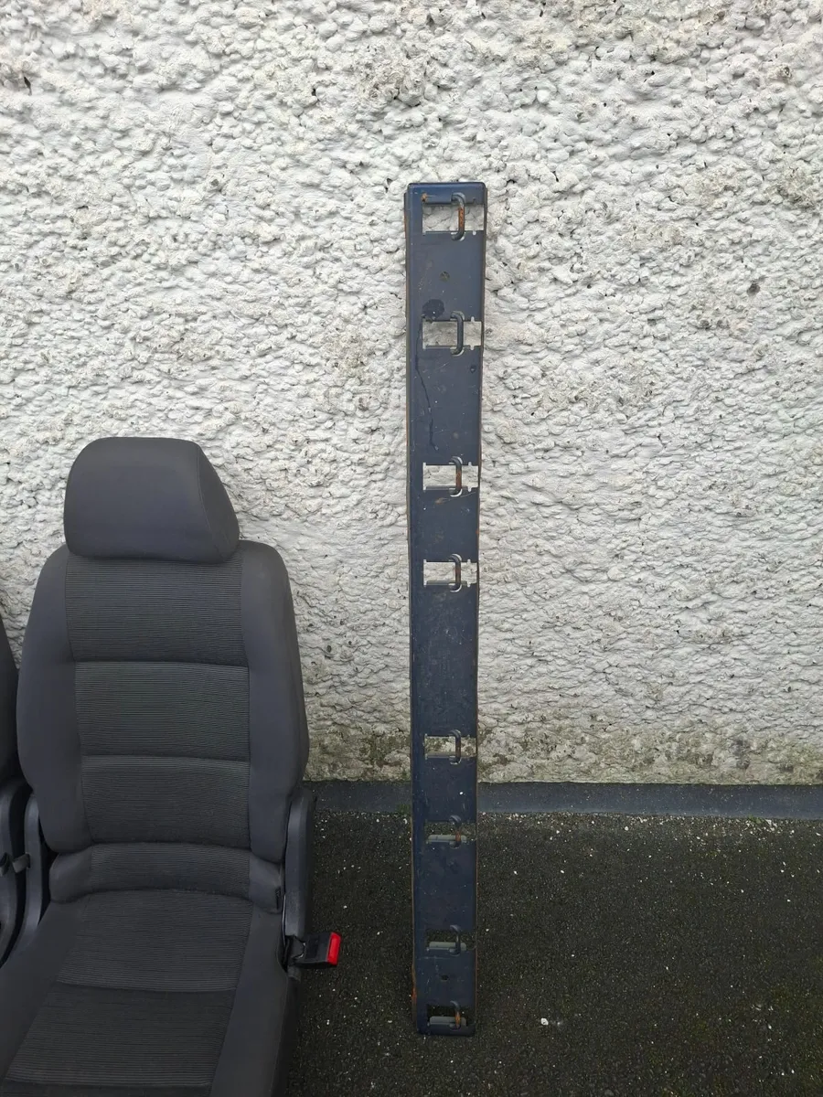 Car seats vw Touran - Image 3