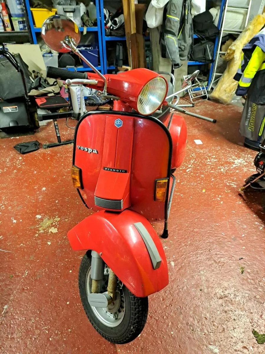 Vespa PX80 E Lusso - Image 1