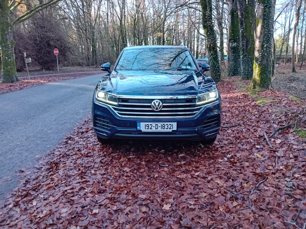 192 V.W TOUREG, 3.0 TDI V6 AUTO 4MOTION  COMMERCIA - Image 2