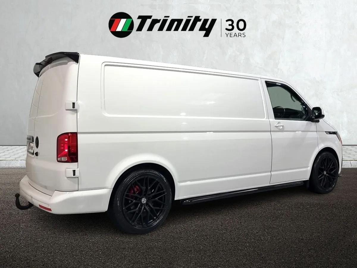 Volkswagen Transporter  ** HUGE SPEC ** T6 ** 2.0 - Image 3